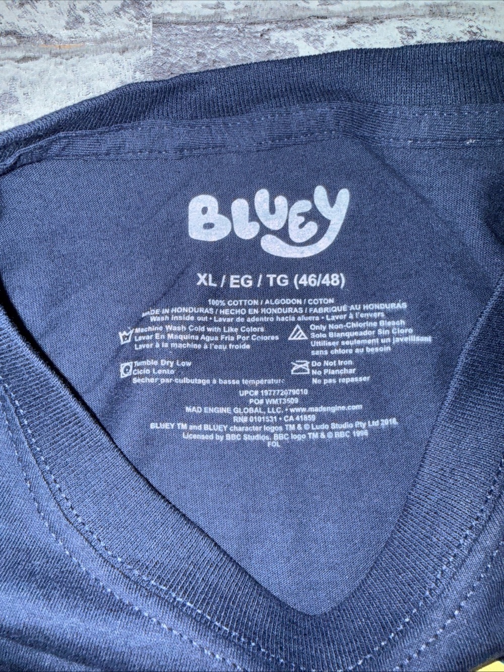 Bluey T-shirt Navy Blue "Whaddup, Party People" Bluey Cotton Tshirt Size XL - Picture 3 of 4